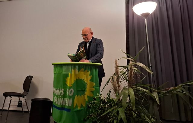 Grüner Neujahrsempfang und Lesung mit Winfried Hermann
